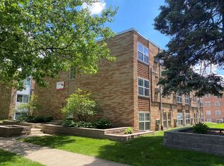 507 E Clark St #98FCB33C7, Champaign, IL 61820