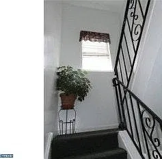 2 bed, 950 sqft, $1,600 — Photo 2