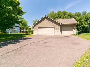 535 Hawthorn Rd, Lino Lakes, MN 55014