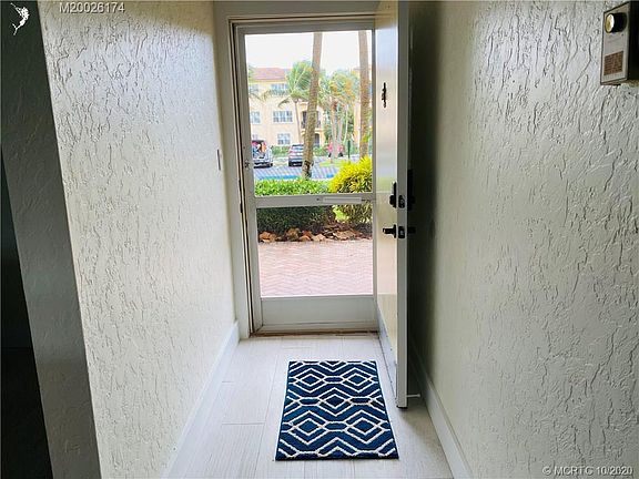 3rd image of 7430 S Ocean Dr APT 120B
