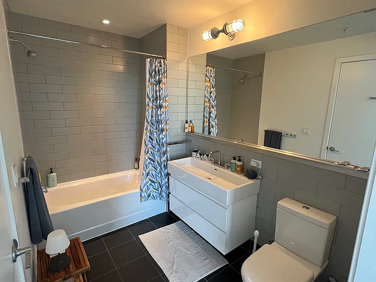2030 8th St NW #505 — Photo 9