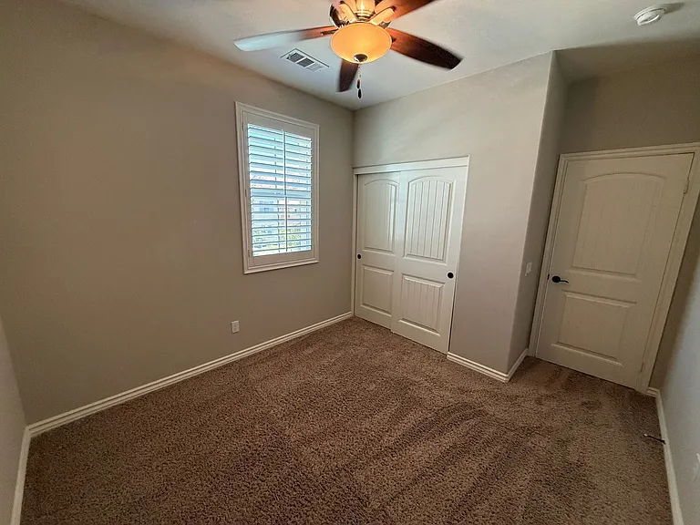 29052 W Hills Dr — Photo 23