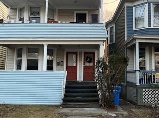 14 Hampton St #1, Albany, NY 12209