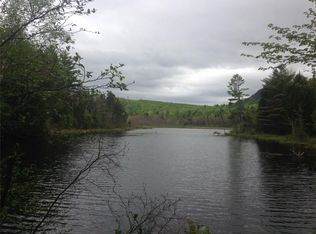 13 Meadow Ln, Rumford, ME 04276