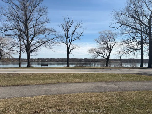 0 Niagara River Pkwy, Niagara Falls, ON L2E 3E4