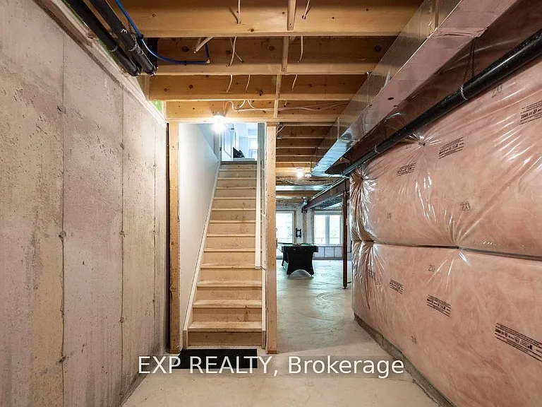 77 Diana Ave #31 — Photo 28