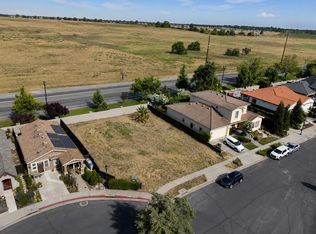 2009 Liberty Dr, Woodland, CA 95776