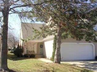 9511 W 121st Ter, Overland Park, KS 66213