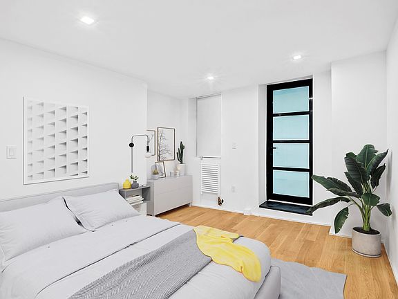 2nd image of 111 Saint Marks Pl #1/3