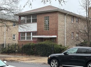 7130 N Paulina St #2, Chicago, IL 60626