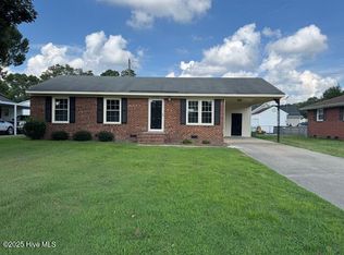 2303 Panola St, Tarboro, NC 27886