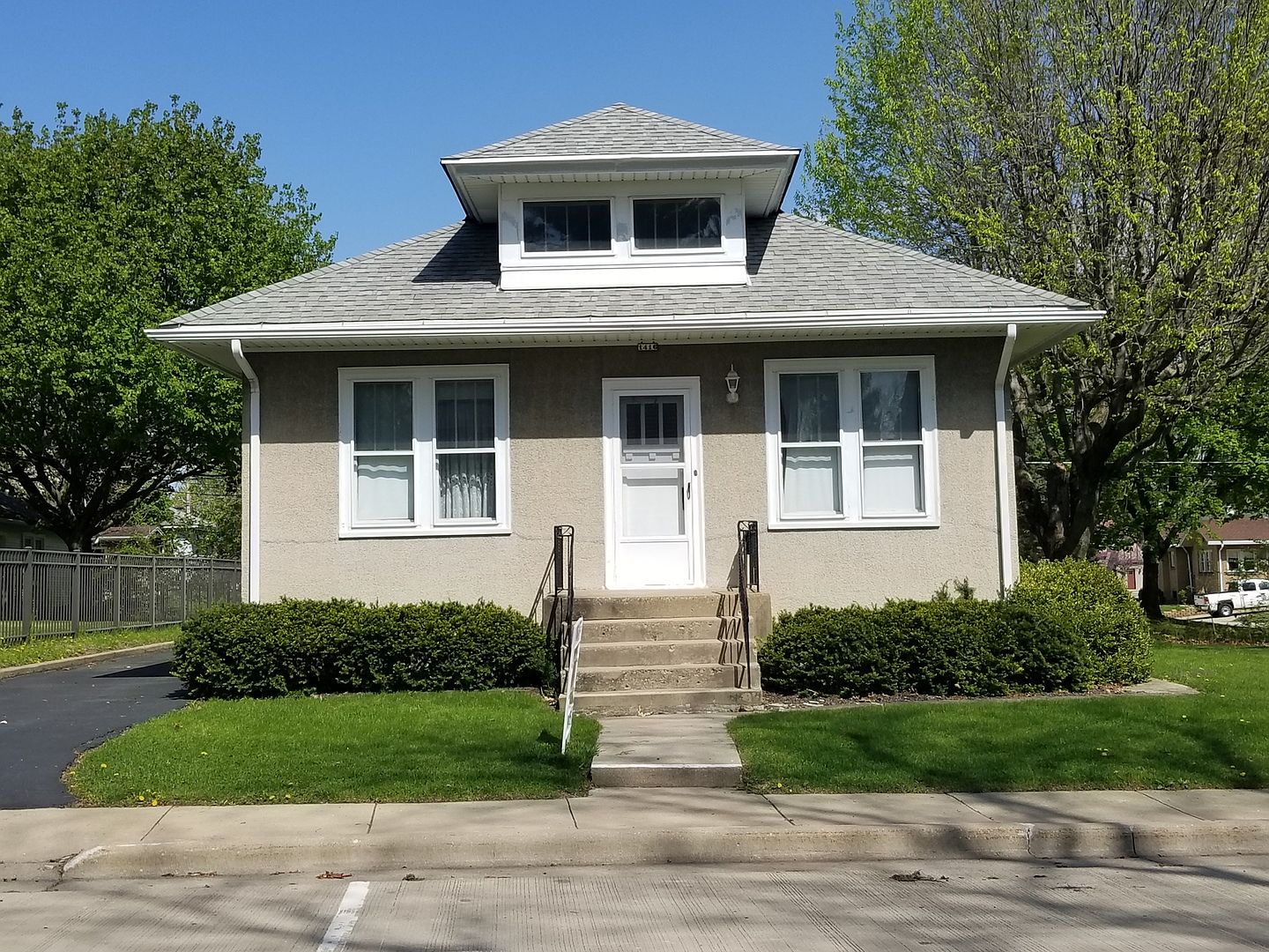 1416 Bucklin St La Salle Il 61301 Zillow