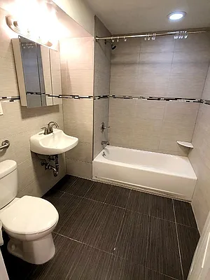 Rented by Bouklis Group | media 6