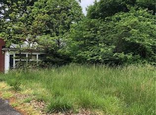 1212 S Point Rd, Belmont, NC 28012