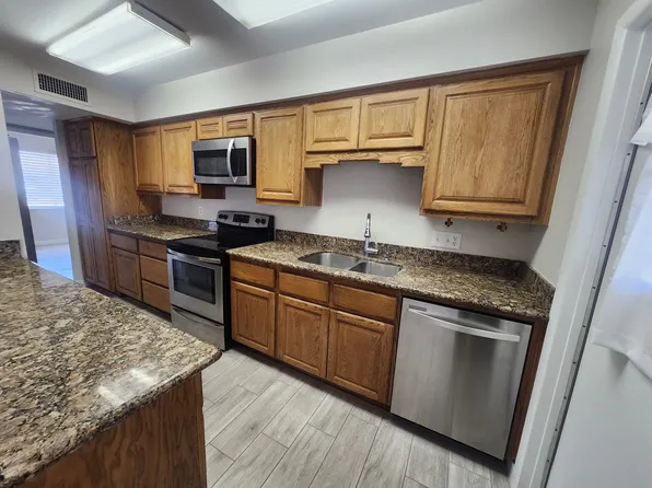 3136 W Port Au Prince Ln, Phoenix, AZ 85053