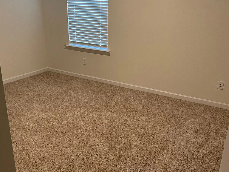 2305 Tournament Dr — Photo 18