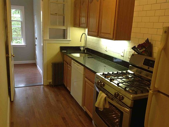 Brand new kitchen with granite counters