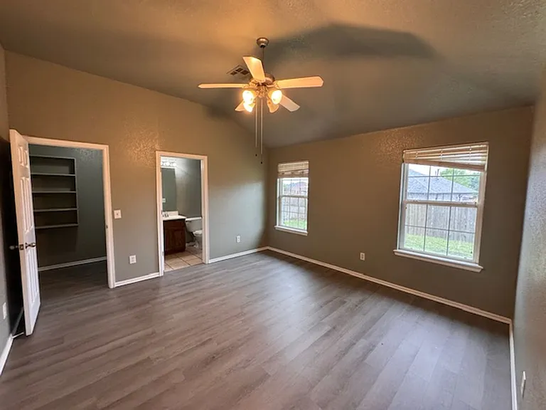 8601 Canyon Trail Dr — Photo 5