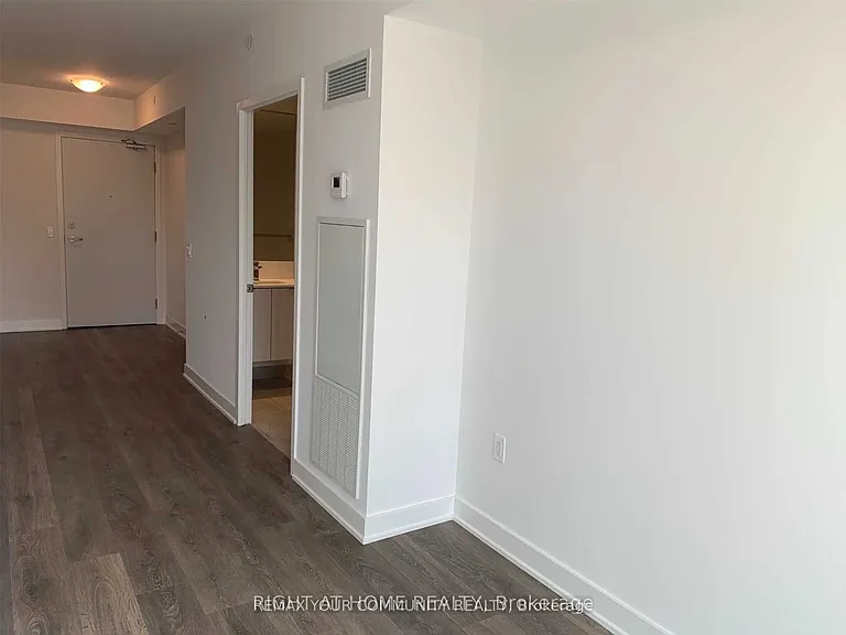 195 Redpath Ave #2407 — Photo 10