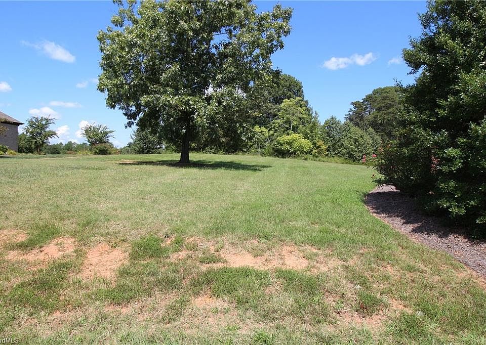 2nd image of 6695 Aspen Forest Ln