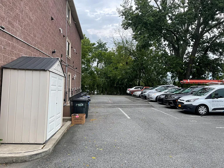 849 Rockland Ave #2A — Photo 9