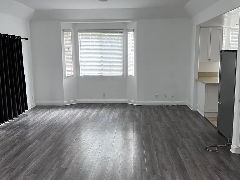 Large Living Room