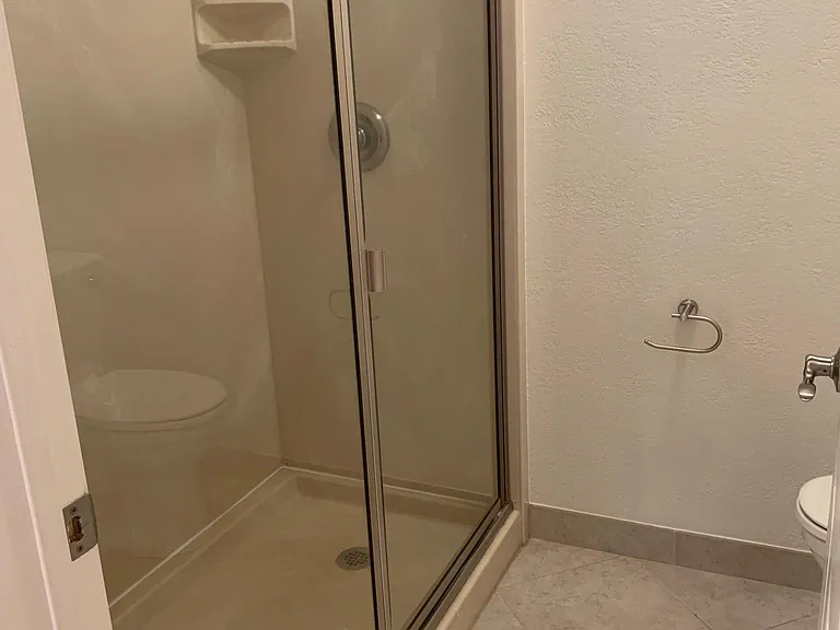 1830 Lakeshore Ave #103 — Photo 21