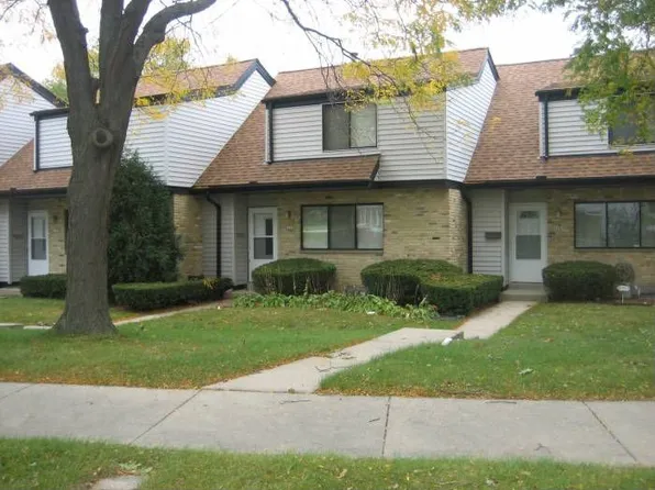 6629 N Bourbon St #49, Milwaukee, WI 53224