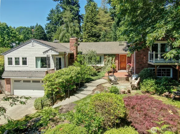 16525 39th Avenue NE, Lake Forest Park, WA 98155