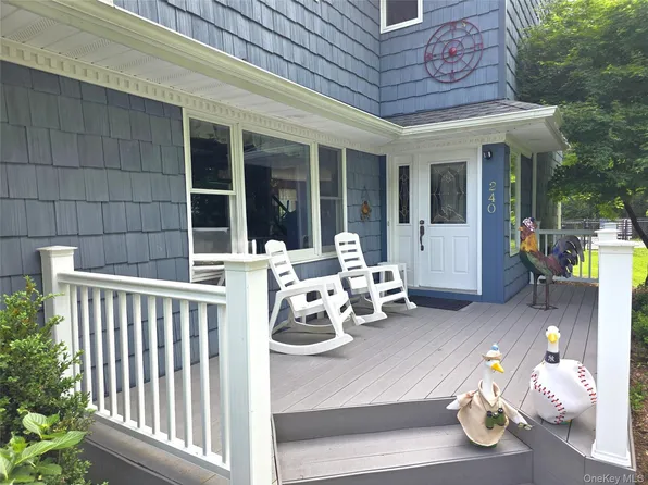 240 Kohr Road, Kings Park, NY 11754