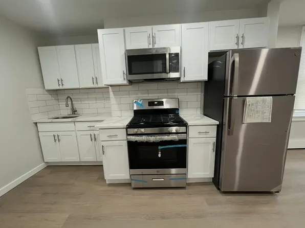 178-182 3rd St #1, Elizabethport, NJ 07206