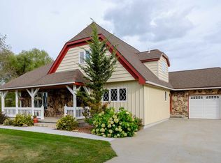 278 Fuller Rd, Amsterdam, NY 12010