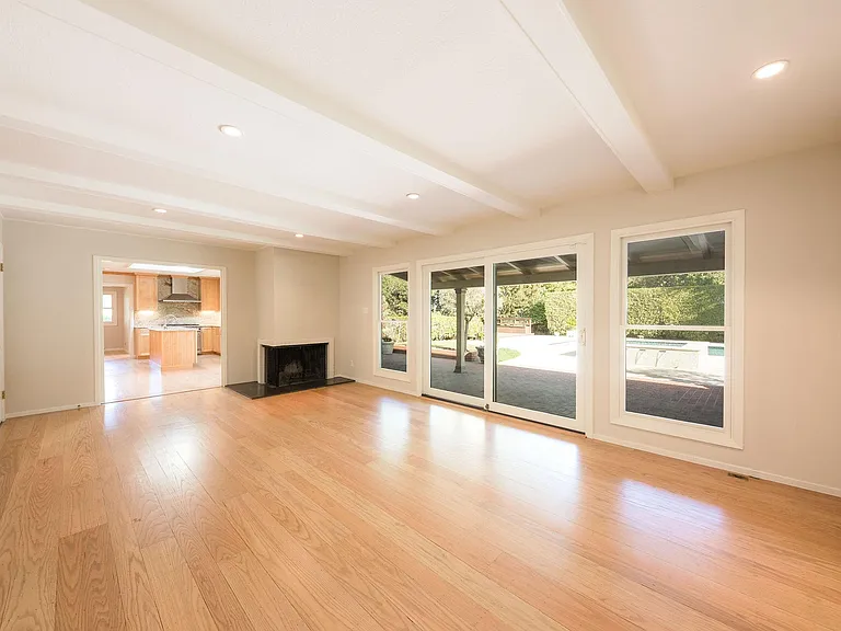 30 Knightwood Ln — Photo 18