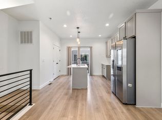 6647 W Skip Rock Rd, South Jordan, UT 84009