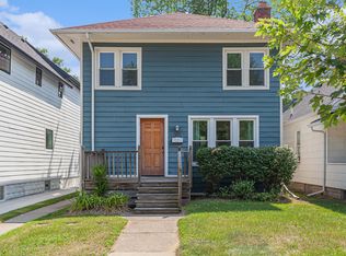 202 N Washington Ave, Royal Oak, MI 48067