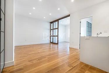 Rented by Brick&Mortar