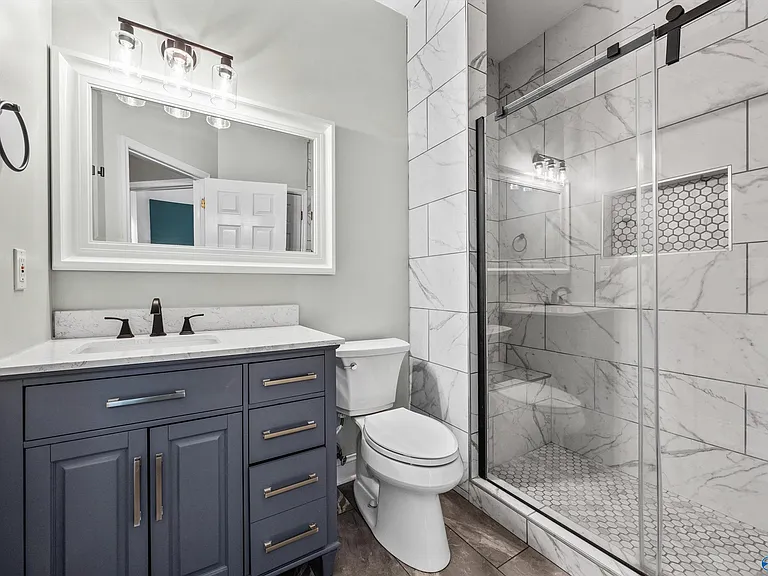 5104 Frankford Dr SE — Photo 27