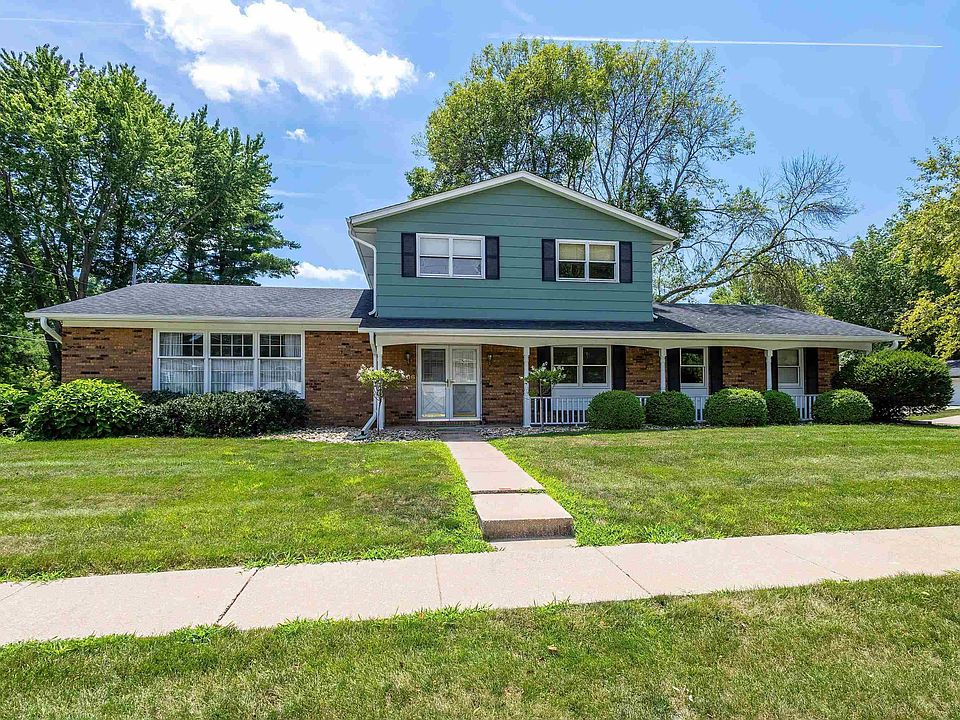 206 27th Ave, Moline, IL 61265 Zillow