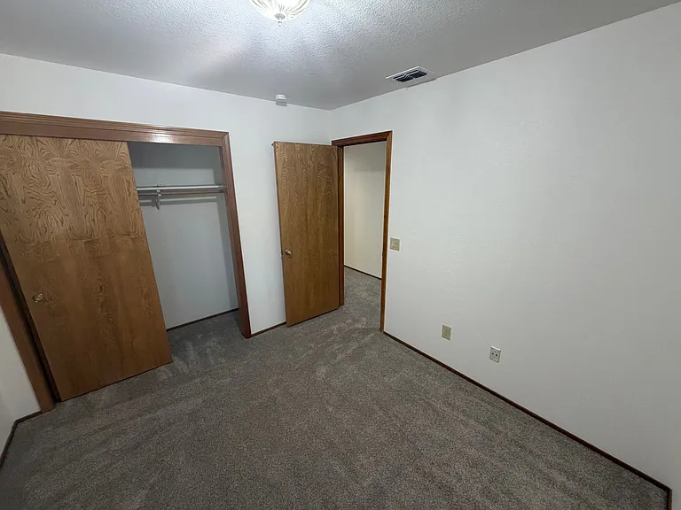 11674 Prospect Hill Dr — Photo 26