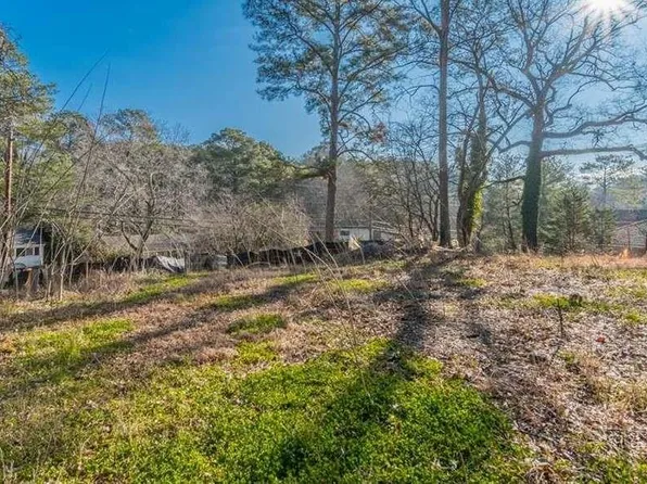 329 W Wieuca Rd W, Atlanta, GA 30342