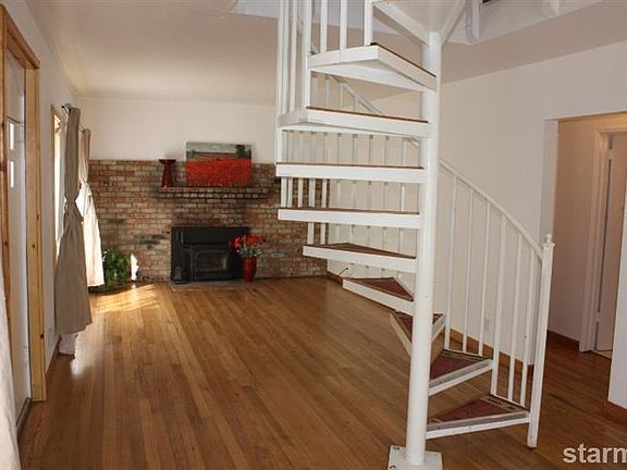 5th image of 2675 Pinter Ave