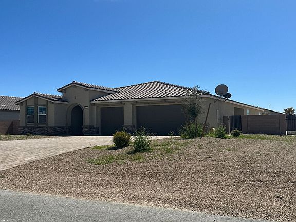 2nd image of 4621 Sommerset Ct