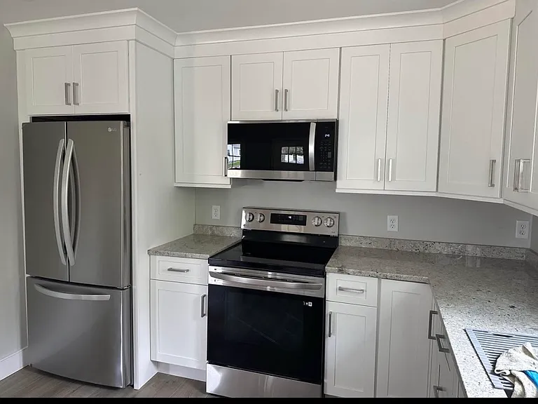 8 Brewer Rd #A — Photo 4
