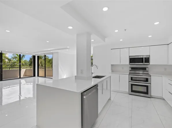 170 Ocean Lane Dr APT 413, Key Biscayne, FL 33149
