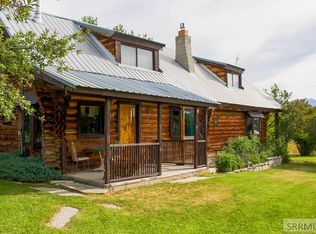 3 18th Rd, Salmon, ID 83467