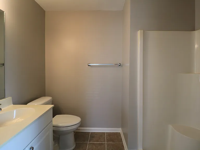 111 Mill Pond Dr — Photo 12
