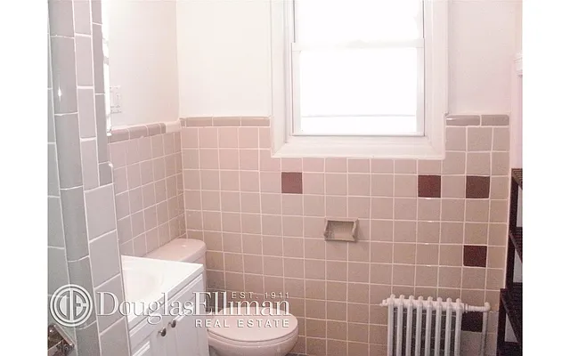 Rented by Douglas Elliman | media 35