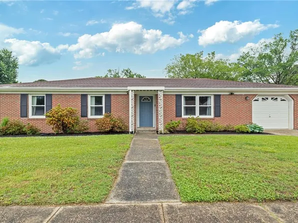 1222 Lake Taylor Dr, Norfolk, VA 23502