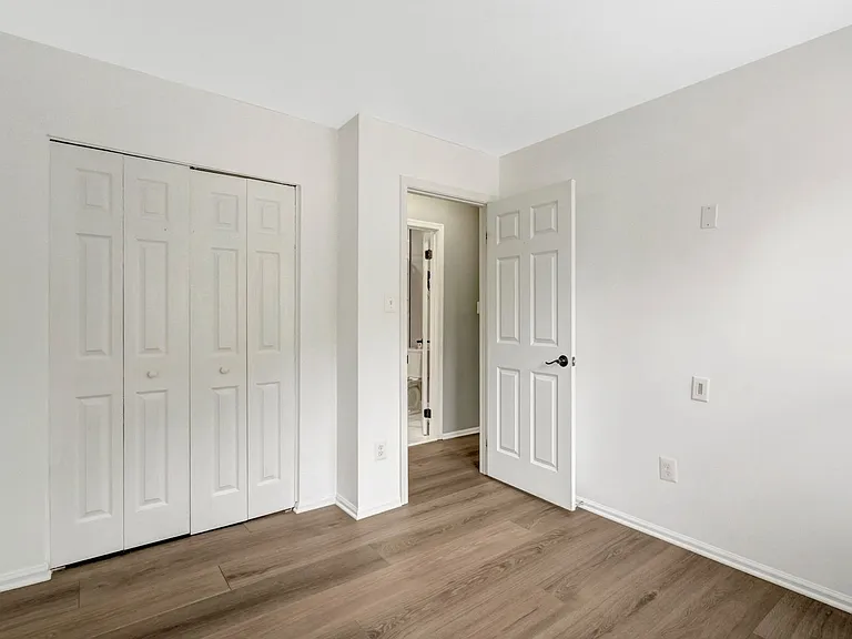 1848 Heather Glen Ct — Photo 34