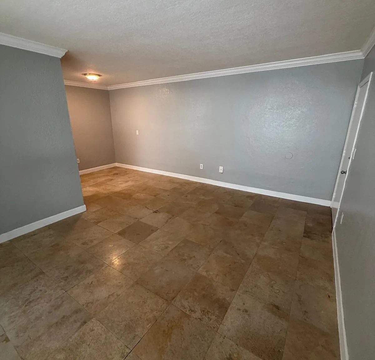 1 bed, 800 sqft, $2,250 — Photo 4